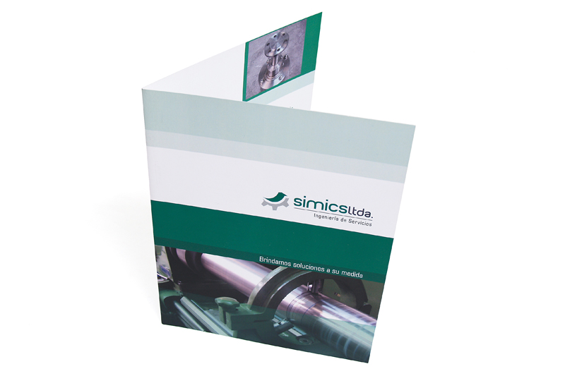 simics logo en portada brochure